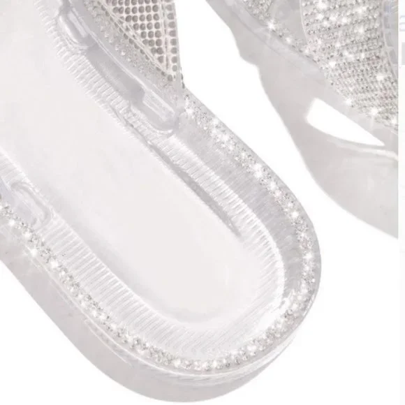 NEWEmbellished Criss Cross Jelly Slides in Clear - Picture 3 of 7